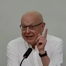 Portrait of Ray Pawson