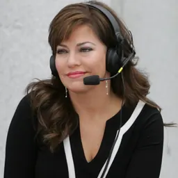 Portrait of Robin Meade
