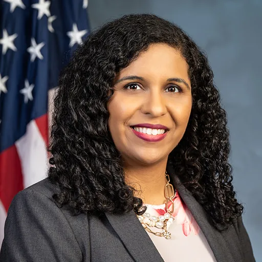 Portrait of Candace Valenzuela