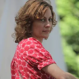Portrait of Sarah Harmer