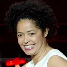 Portrait of Paula Kahumbu