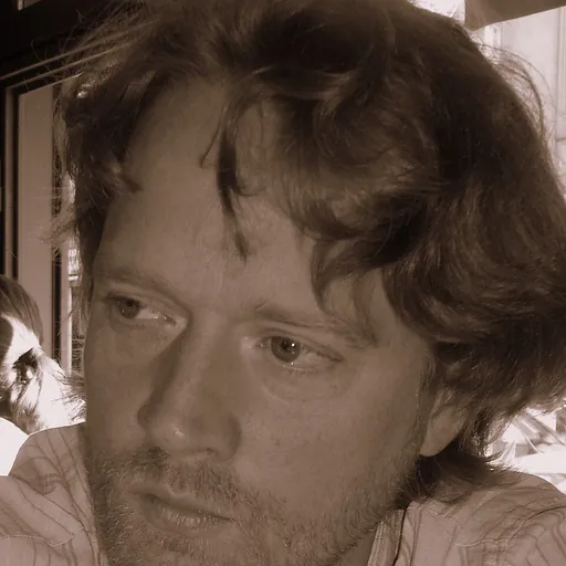 Portrait of Torben Betts