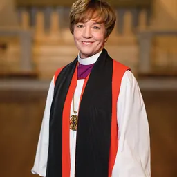 Portrait of Jennifer Brooke-Davidson
