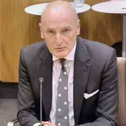 Portrait of Derek Jones