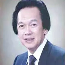 Portrait of Estelito Mendoza