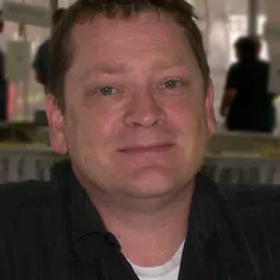 Portrait of Dan Chaon