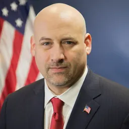 Portrait of Craig Carpenito