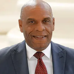 Portrait of Steven Bradford