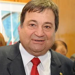 Portrait of César Halum