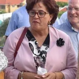 Portrait of Suzanne Römer