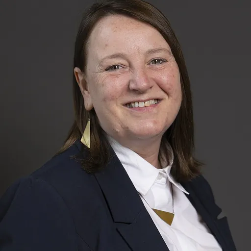 Portrait of Tracy Gilbert