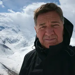 Portrait of Michel Roggo