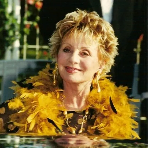 Portrait of Annie Cordy