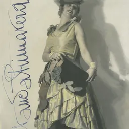 Portrait of Nanda Primavera