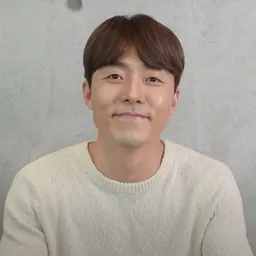 Portrait of Lee Moo-saeng