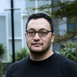 Portrait of Shannon Te Ao