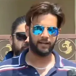 Portrait of Imad Wasim