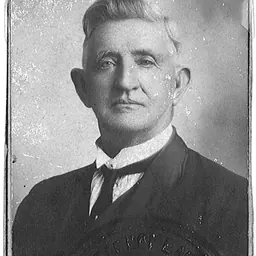 Portrait of Michael O'Keefe