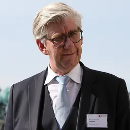 Portrait of Torsten Oltmanns