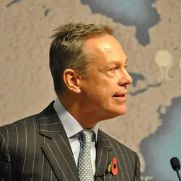 Portrait of Simon Mann