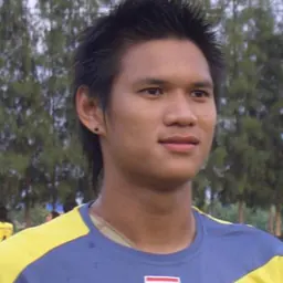 Portrait of Narit Taweekul