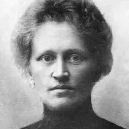 Portrait of Mia Green