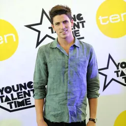 Portrait of Scott Tweedie