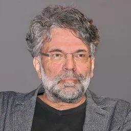 Portrait of Robert Pfaller