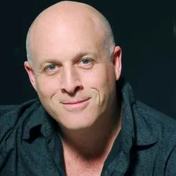 Portrait of Dan Reisner