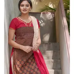 Portrait of Ranjani Raghavan
