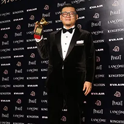 Portrait of Michael Ning