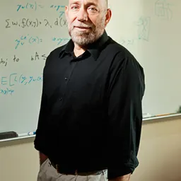 Portrait of Dan Roth