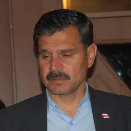 Portrait of Haydar Shesho