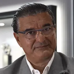Portrait of Jacob Arabo