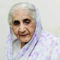 Portrait of Sulekha Hussain