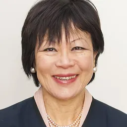 Portrait of Swee Lay Thein