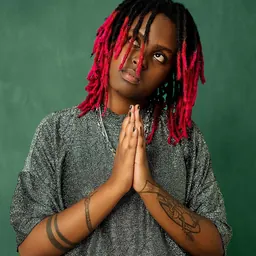 Portrait of Ariel Wayz