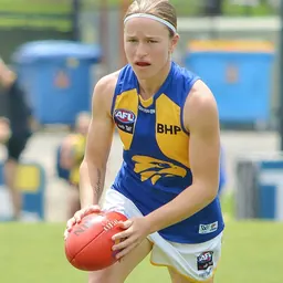 Portrait of Mikayla Bowen
