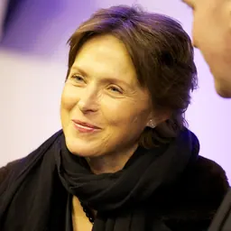 Portrait of Suzi Leather