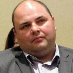 Portrait of Rob Leone