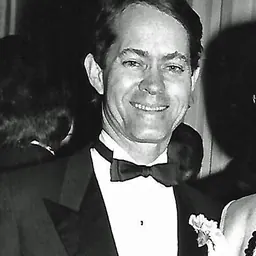 Portrait of Steve Ross