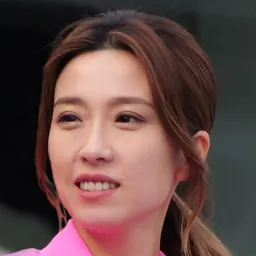 Portrait of Elaine Yiu