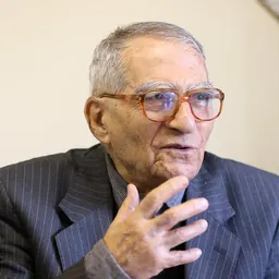 Portrait of Karim Mojtahedi