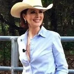 Portrait of Janine Turner