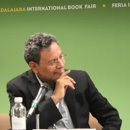 Portrait of Élmer Mendoza