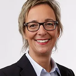 Portrait of Christine Regitz