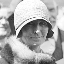 Portrait of Sarah Scullin