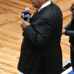 Portrait of Richard DeVos