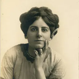 Portrait of Clara Beyers