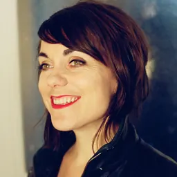 Portrait of Véronique Ovaldé